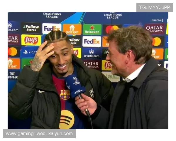 拉菲尼亚门前补射巴萨赢球在望